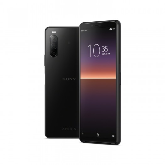 Das Smartphone hat eine Dreifachkamera auf der Rückseite eingebaut. (Bild: Sony)
